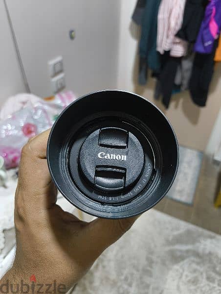 كاميرا canon 4000d بحاله الزيرو بالاضافه لعدسه ٥٠ ملي 7