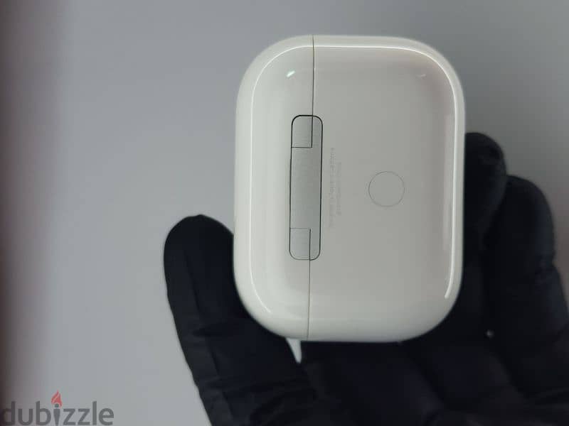 بوكس شحن Airpods pro 2 كيس الشحن فقط بدون سماعات اوريجينال أبل 0