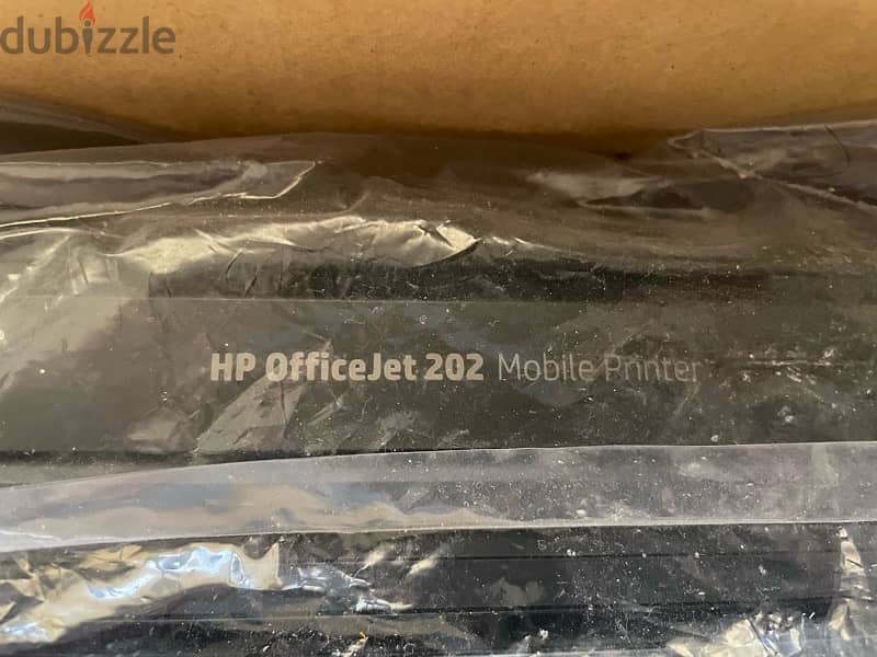 color printer - HP officejet 202 طابعة الوان 12