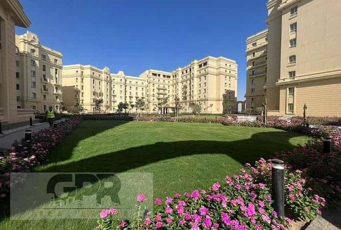 Ready to move finished apartment for sale 215m with installments in New Garden City   جاردن سيتي 3