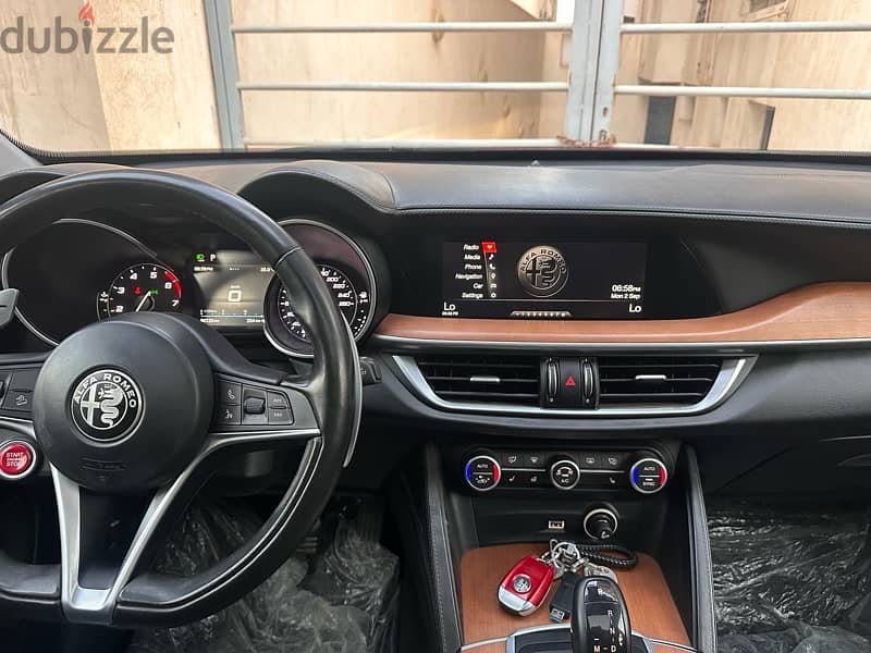 Alfa Romeo Stelvio 2019 6