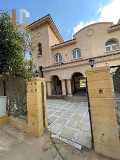 Villa Twinhouse for Sale Ready to Move Fully Finished Very Prime location View On the lakes and golf Madinaty New Cairo