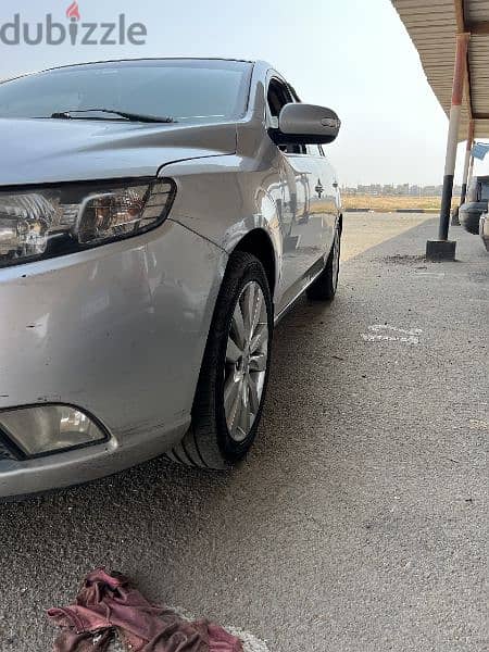 Kia Cerato 2010 3