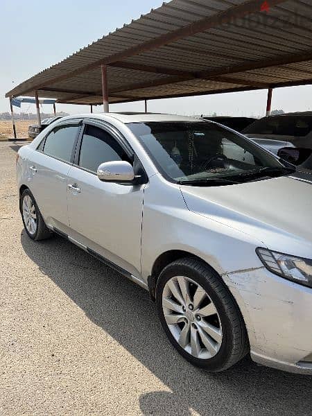 Kia Cerato 2010 4