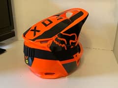 Fox off-road helmet V1