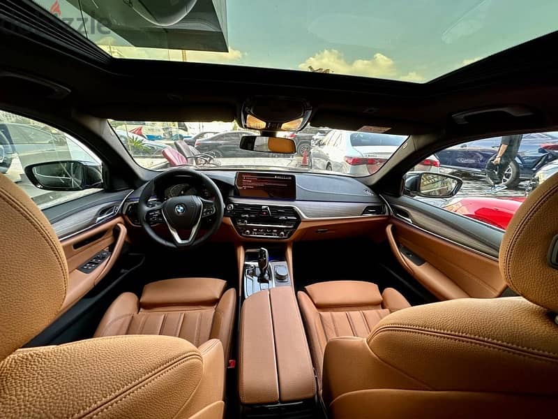 BMW 520i Luxury  2023 5