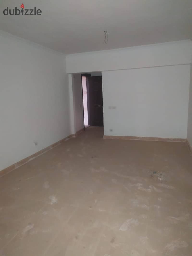 Apartment For sale 120m,in New Capital , El Yasmen 16