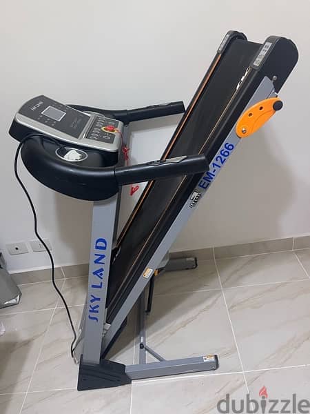 Sky Land treadmill E-1266. 2