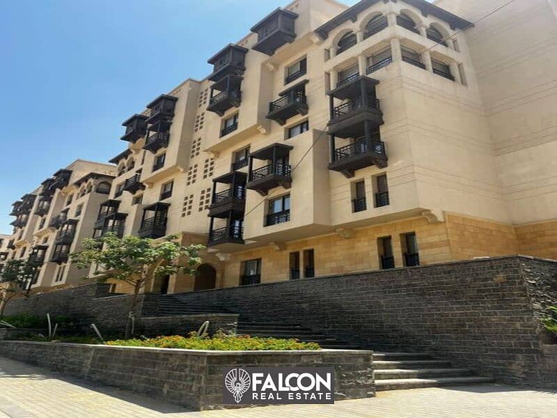 ((Ready for viewing and immediate occupancy)) A fully finished 3-bedroom apartment with a down payment of 700 thousand and the rest in installments in 10