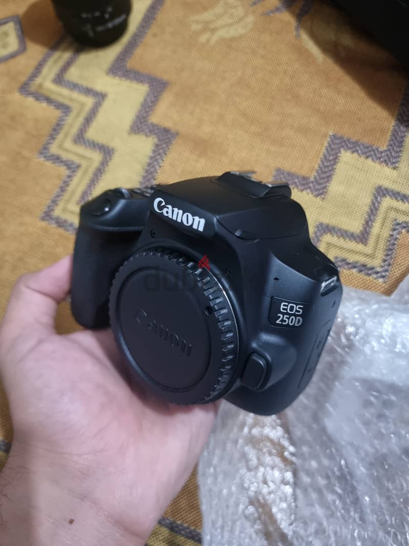 canon 250d 4