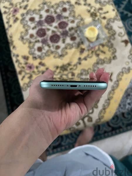 iphone 11 128GB 7