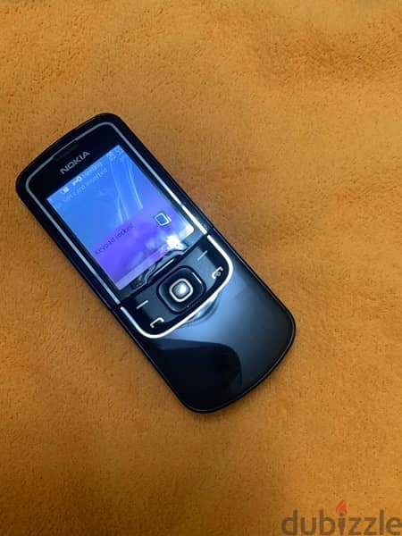 Nokia 8600 4