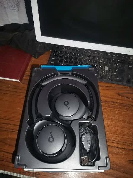 سماعة soundcore by Anker Q20i مع عزل ضوضاء نشط 0