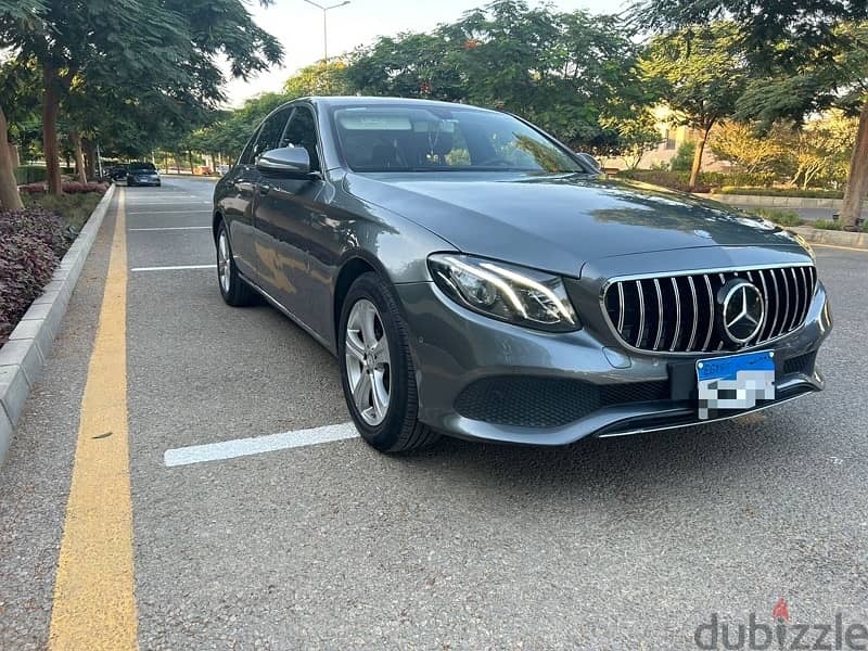 Mercedes-Benz E180 2017 1