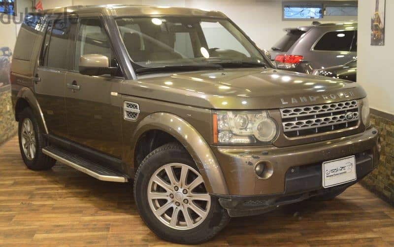 Land Rover LR4 HSE 2011 1