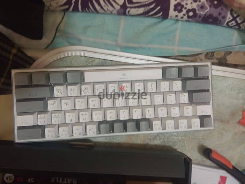 keyboard redragon k617 4