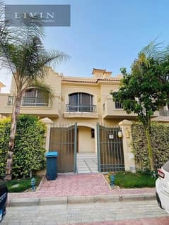 Corner townhouse, 4 rooms, Ready to move, classic design, sea view, open to landscape, in  La Vista El Patio Prime Compound, Shorouk