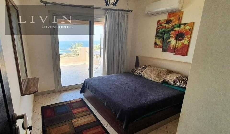 Chalet for sale, 3 rooms, fully finished, with a panoramic view directly on the sea and lagoon view, in the village of Telal Ain Sokhna in installment 2