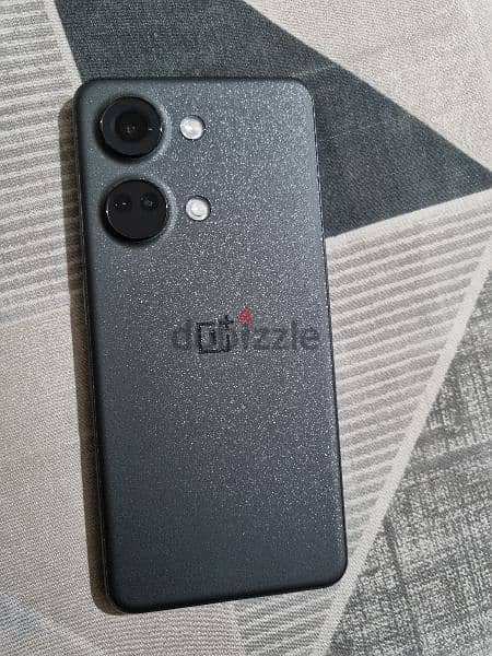 oneplus auc 2v 1