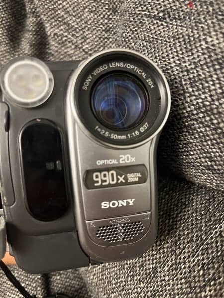 SONY DCR-TRV285E CAMERA RECORDER 1