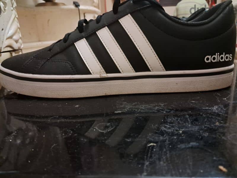 black leather Adidas Original shoes size45 2