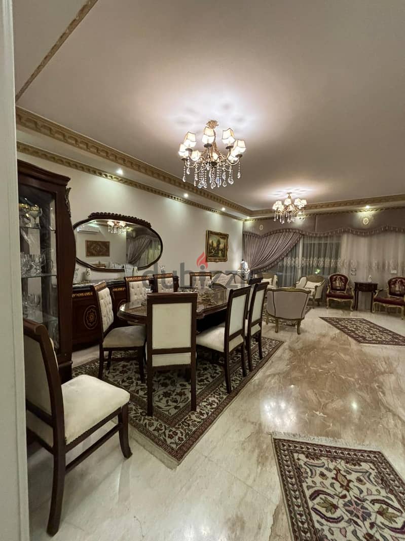 town house للايجار متشطب بالكامل  في ديار بارك dyar park بفيو بحري 1