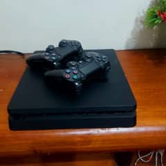 PS4 500 GB + XBOX360  250 GB