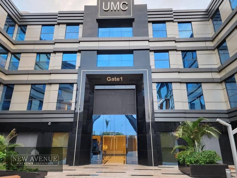 عياده مشطبه بالكامل للبيع في UMC القاهرة الجديدة   S/AR 1255 0