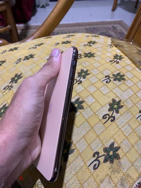 iPhone 11 Pro Max 256g 2