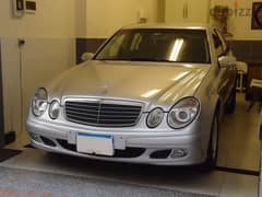 مرسيدس بنز E 240 2003 بدهان المصنع بالكامل