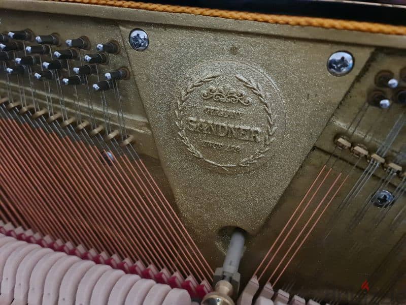 Franz Sandner model Sp-360 professional Highest category Piano 15