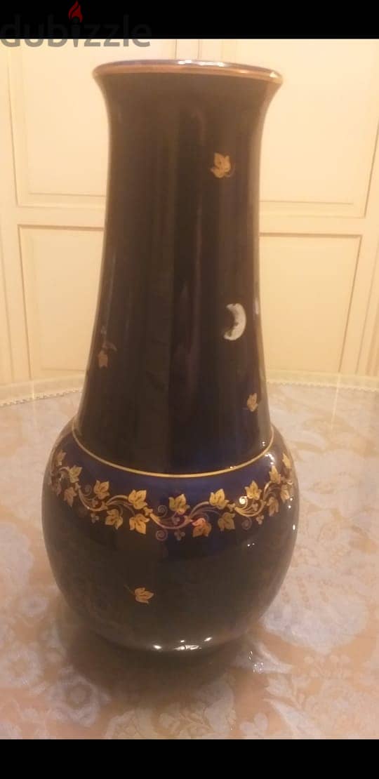 French Antique Vase Sevre with Gold 0