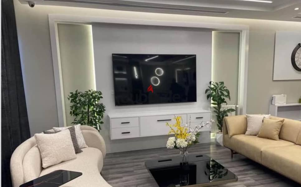 شقه متشطبه بالكامل تقسيط على 10سنين برايم لوكيشن بأفضل تقسيمه Fully finished apartment, installments over 10 years, prime location 9