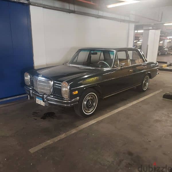 Mercedes-Benz 200 1971 0