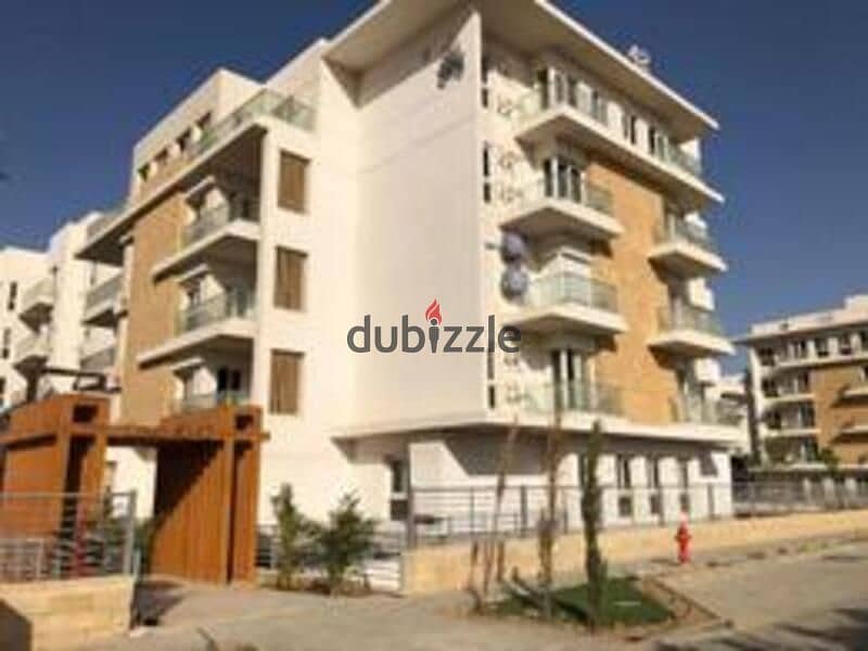 Ground apartment for sale in Mountain View iCity 8