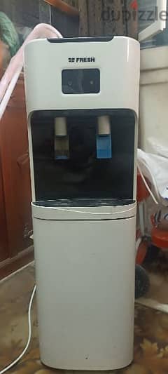 مبرد مياه water dispenser