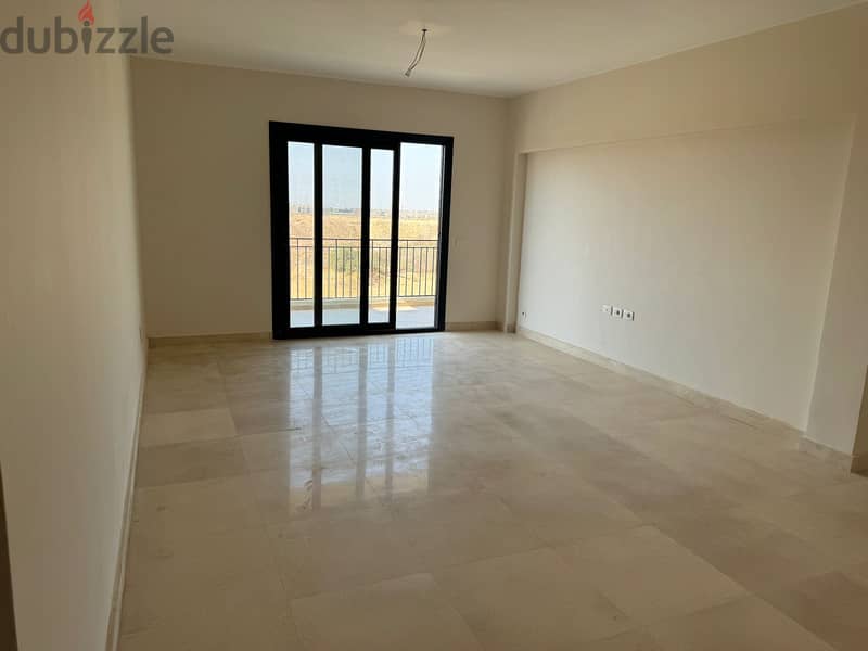 Apartment for rent at Owest شقة للإيجار بكمبوند 0