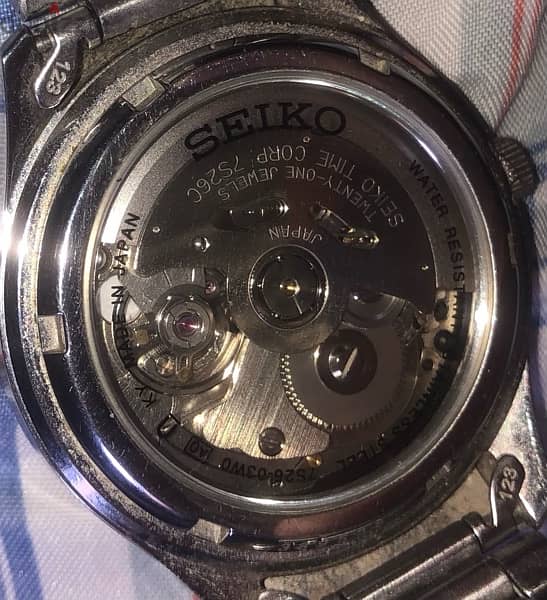 seiko 5 ( 21 Jewels ) silver & Gold (Automatic) 1