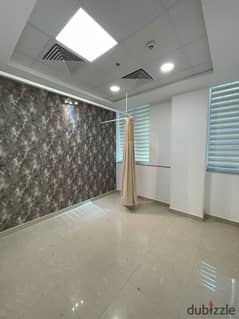 Clinic for rent 45 m finished and with air conditioners close to Air Force Hospital in the Fifth Settlement