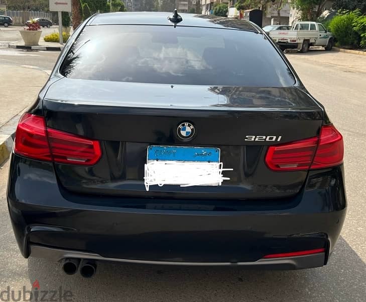 BMW 320 2018 1