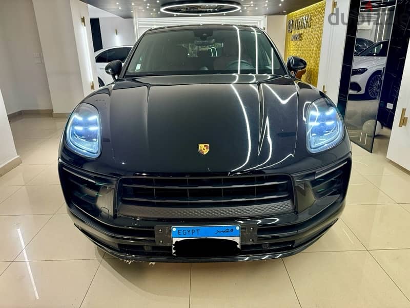 Porsche Macan T 2023 1