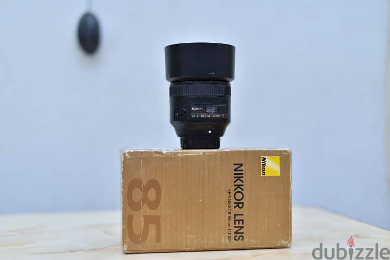 Lens 85 nikon 1