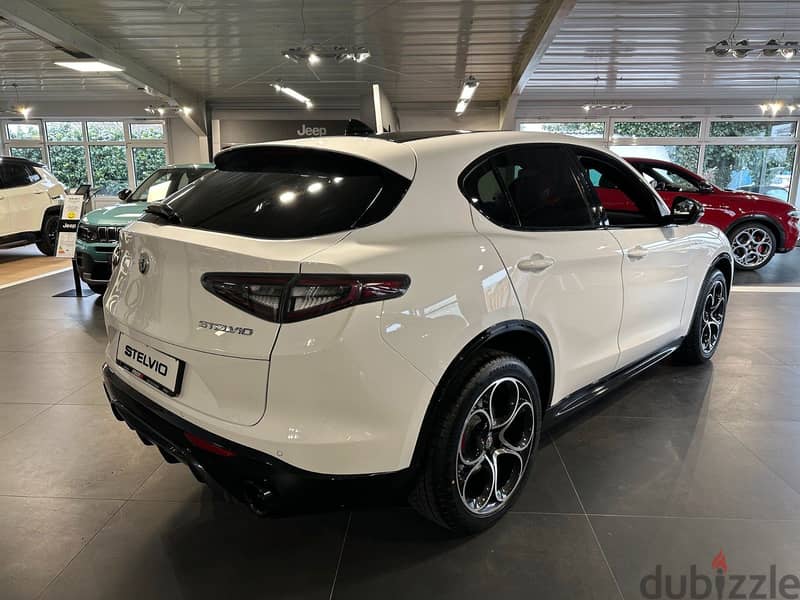 Alfa Romeo Stelvio 2024 - Ghandour Auto - مبادره مغتربين 15