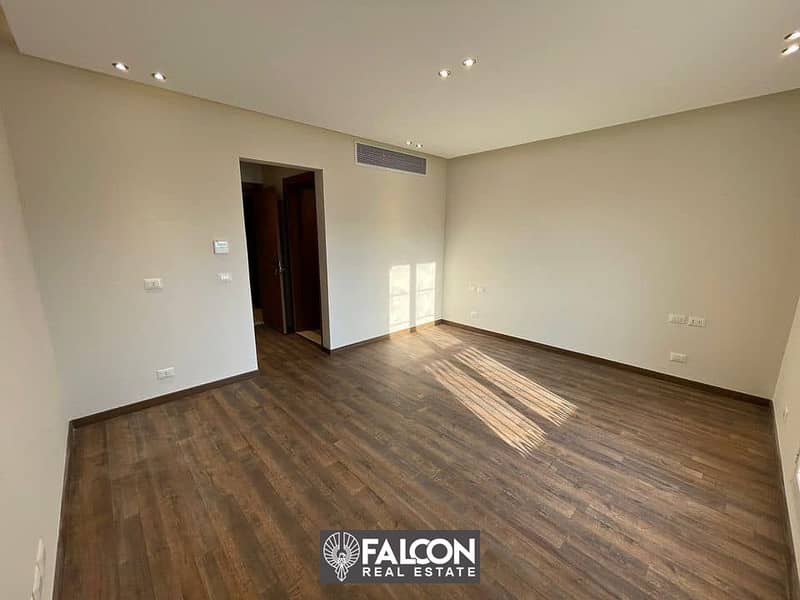 A bargain apartment in a compound next to City Center Maadi in Sheraton, fully finished with kitchen and air conditioners, in installments 1