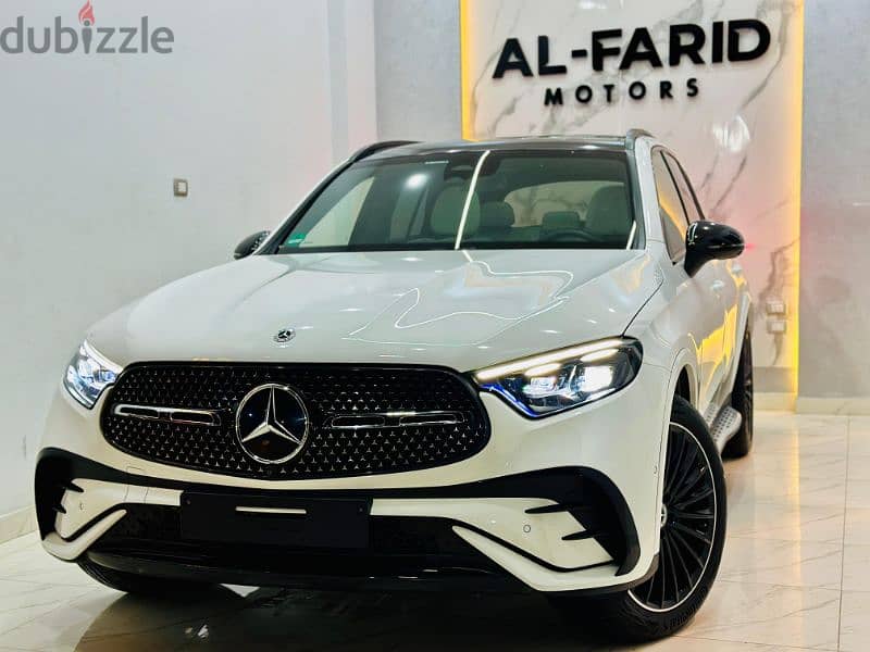 مرسيدس بنز GLC200 2023رخصت ولم تستخدم ادفع1450000بفائده تبدأ من15% 2