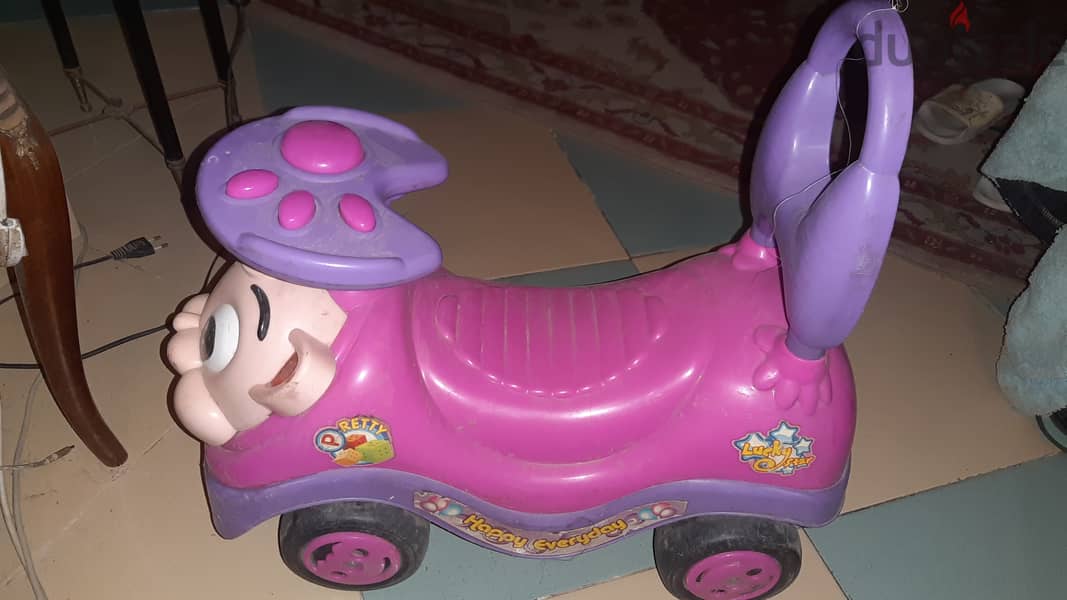 Car toy for sale for 400 LE 1