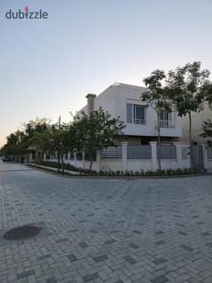 Townhouse Corner for sale in Atrio Compound, Sheikh Zayed, super luxurious finishing