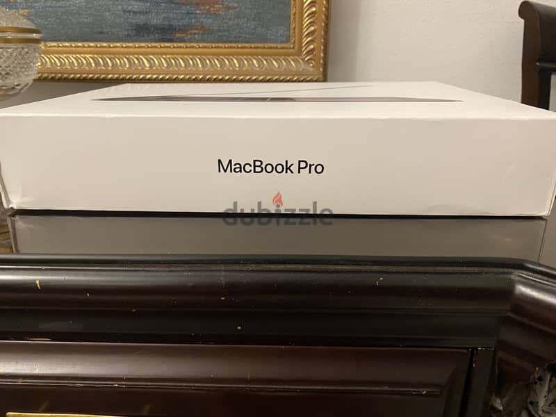 Macbook Pro 2020 13 inch with touchbar (Excellent Condition) 3