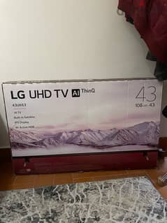 تلفزيون شاشته محروقة ٤٣ بوصة 4k نوعه lg 0