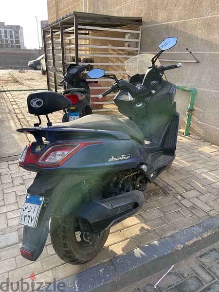 kymco 350 cc only 10,000 km like new 2